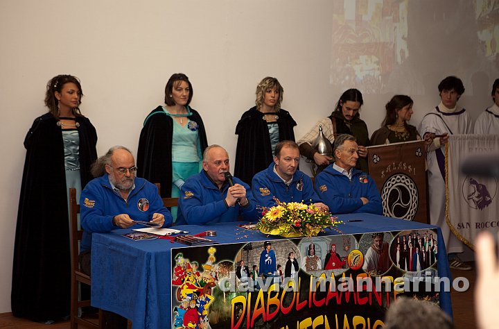 presentazione personaggi-7009.jpg